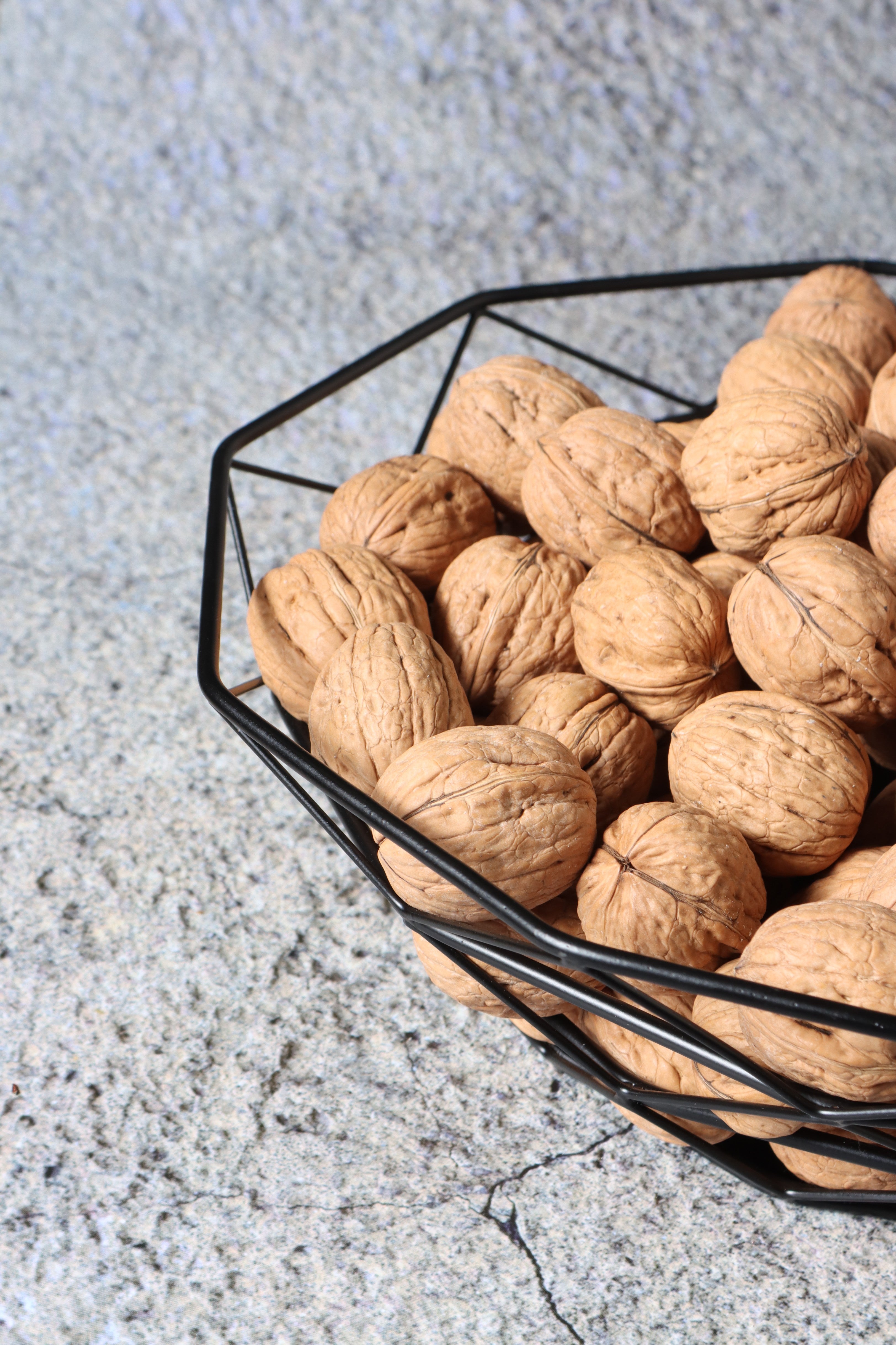 Jumbo Chandler Inshell Walnuts - 1 Kg – Crain Of California