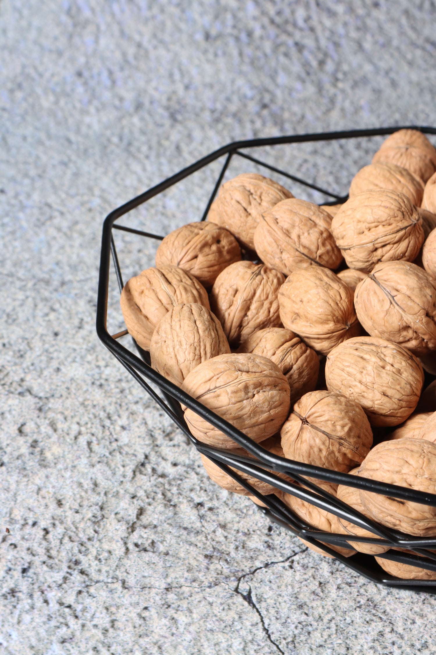 Jumbo Chandler Inshell Walnuts 1 kg Crain of California